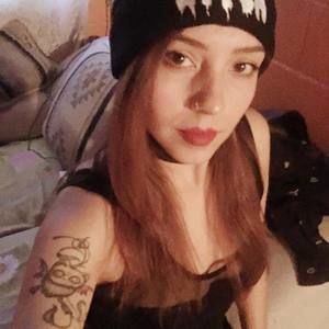 Meet your Posher, Marianne